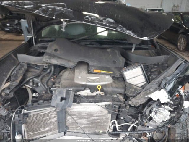 2017 INFINITI QX70 10