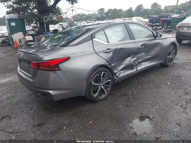 2025 NISSAN ALTIMA SR FWD 4