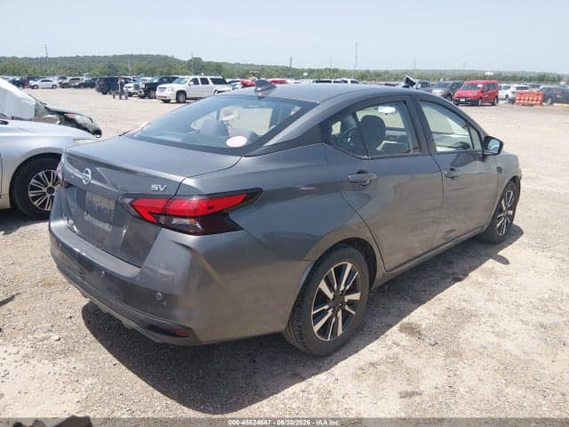 2021 NISSAN VERSA SV XTRONIC CVT 4
