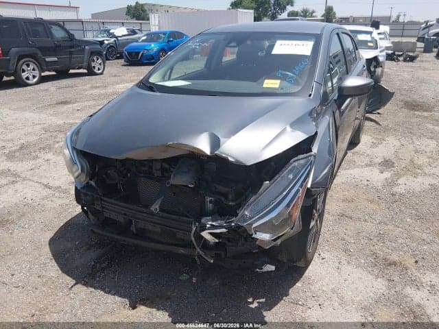 2021 NISSAN VERSA SV XTRONIC CVT 6