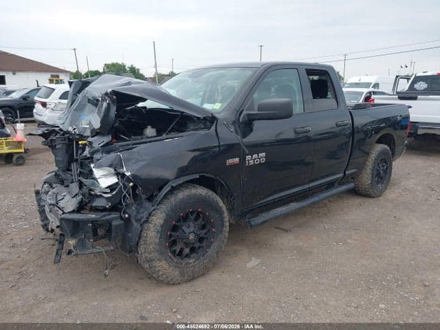 2018 RAM 1500 EXPRESS 4X4 6'4 BOX 2