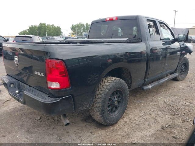 2018 RAM 1500 EXPRESS 4X4 6'4 BOX 4