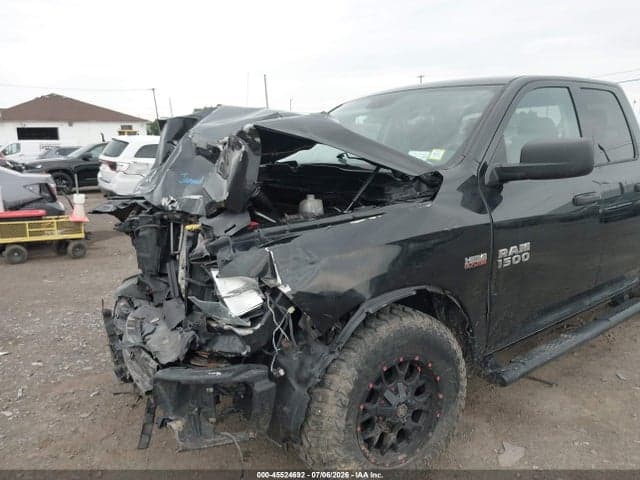 2018 RAM 1500 EXPRESS 4X4 6'4 BOX 6