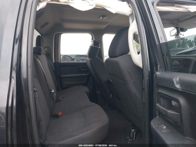 2018 RAM 1500 EXPRESS 4X4 6'4 BOX 8