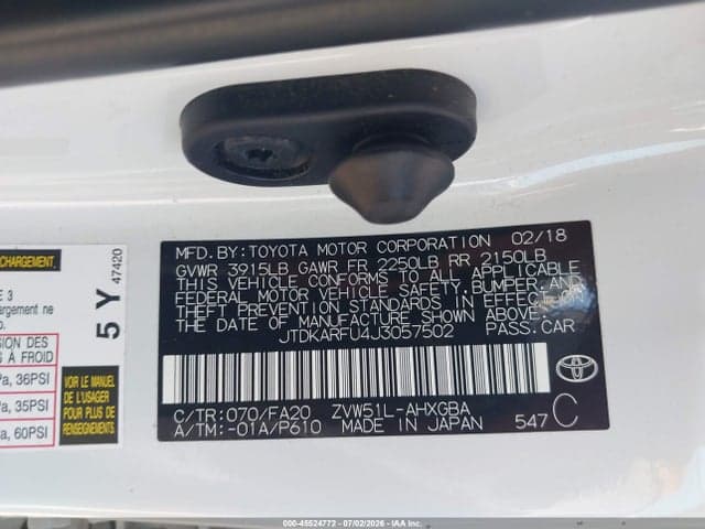 2018 TOYOTA PRIUS THREE 9