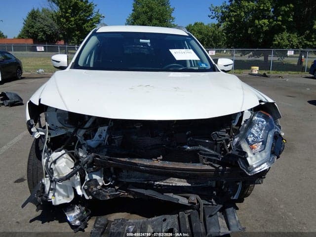 2018 NISSAN ROGUE SV 6