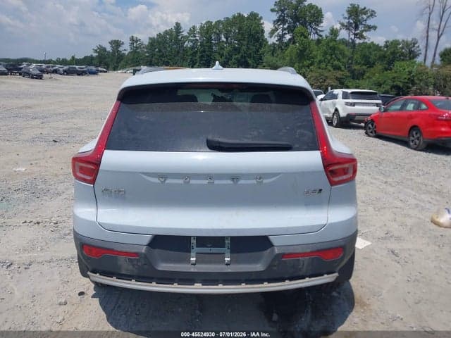2024 VOLVO XC40 B5 PLUS BRIGHT THEME 16