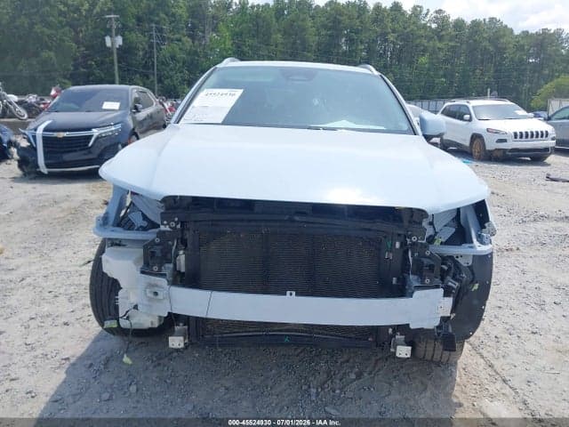 2024 VOLVO XC40 B5 PLUS BRIGHT THEME 6