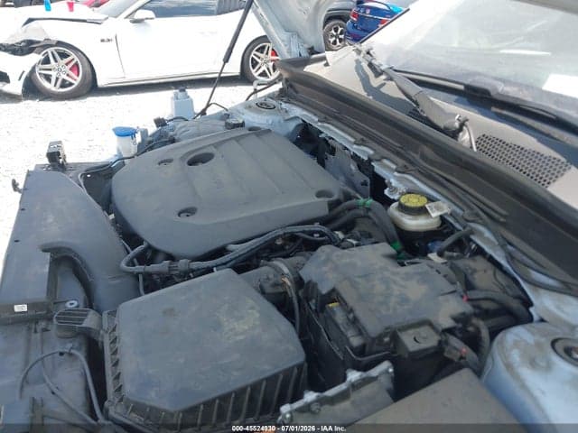 2024 VOLVO XC40 B5 PLUS BRIGHT THEME 10