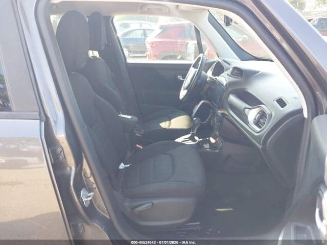 2020 JEEP RENEGADE LATITUDE FWD 5