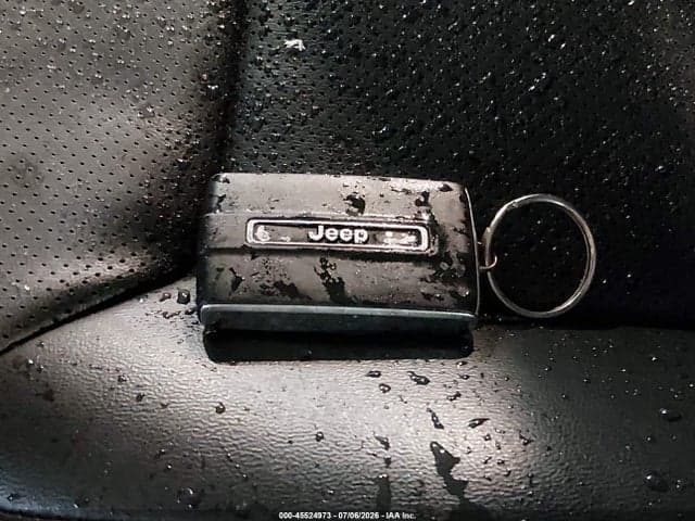 2023 JEEP GRAND CHEROKEE 4XE 30TH ANNIVERSARY 11