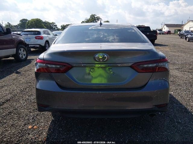 2024 TOYOTA CAMRY XLE 17