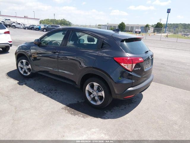 2017 HONDA HR-V LX 3