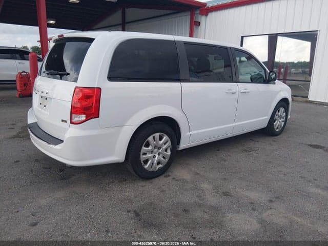 2018 DODGE GRAND CARAVAN SE 4