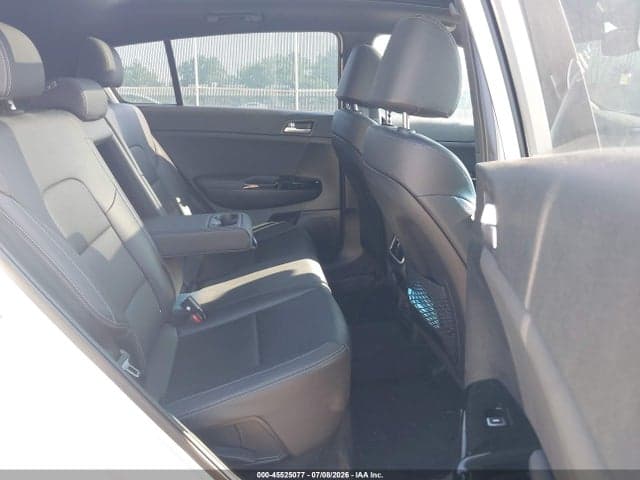 2021 KIA SPORTAGE S 8