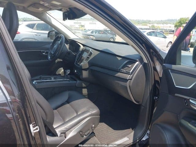 2020 VOLVO XC90 T5 MOMENTUM 7 PASSENGER 5