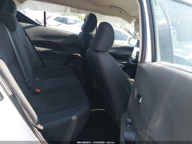 2021 NISSAN KICKS S XTRONIC CVT 8