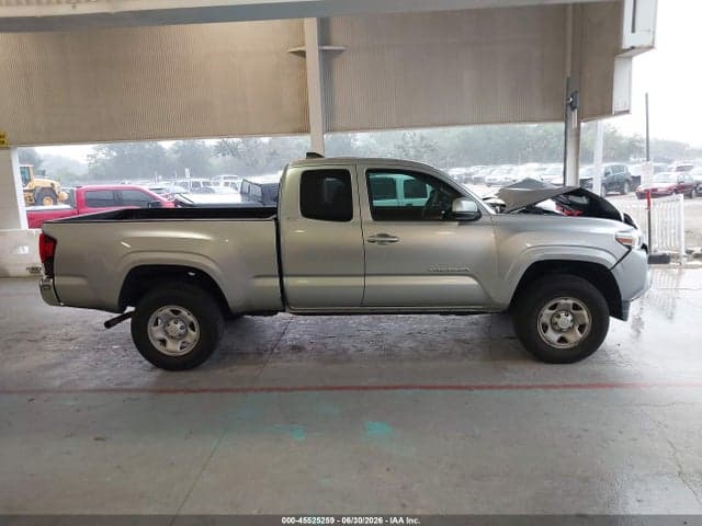 2022 TOYOTA TACOMA SR5 13