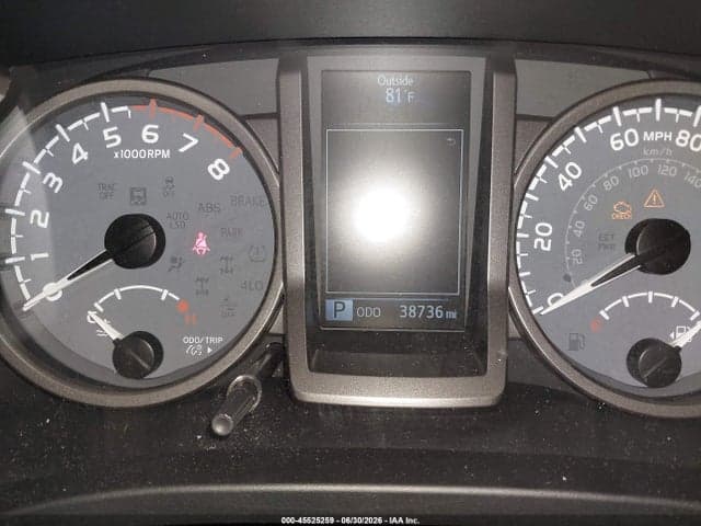 2022 TOYOTA TACOMA SR5 15