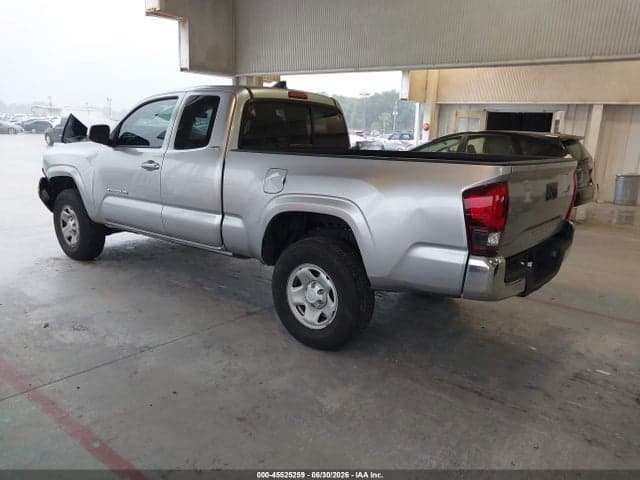 2022 TOYOTA TACOMA SR5 3