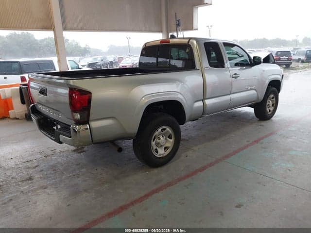2022 TOYOTA TACOMA SR5 4