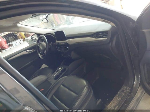 2020 FORD ESCAPE SEL 5