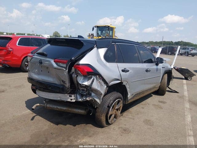 2020 TOYOTA RAV4 HYBRID XSE 4