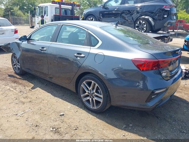 2021 KIA FORTE EX 3