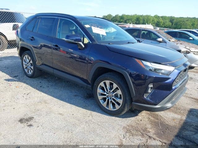 2022 TOYOTA RAV4 XLE PREMIUM