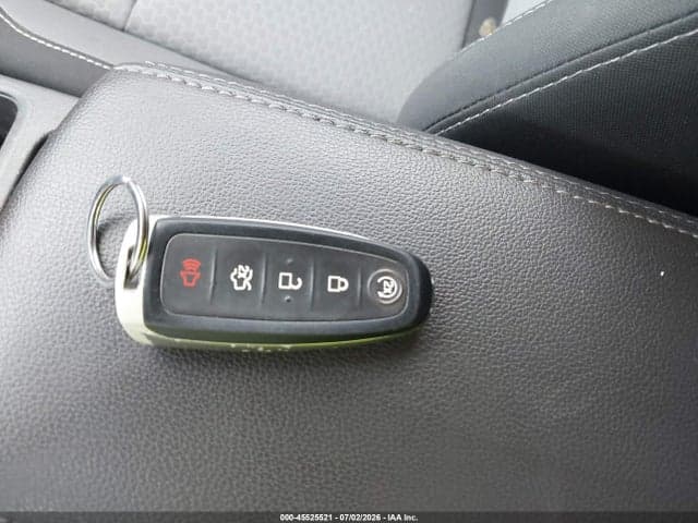 2019 FORD ESCAPE SE 11