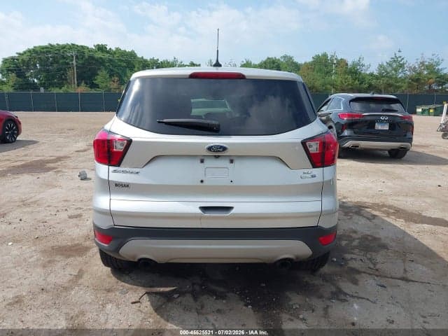 2019 FORD ESCAPE SE 17