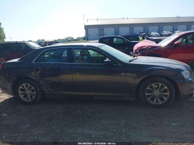 2018 CHRYSLER 300 TOURING 13