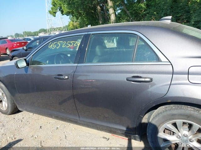 2018 CHRYSLER 300 TOURING 14