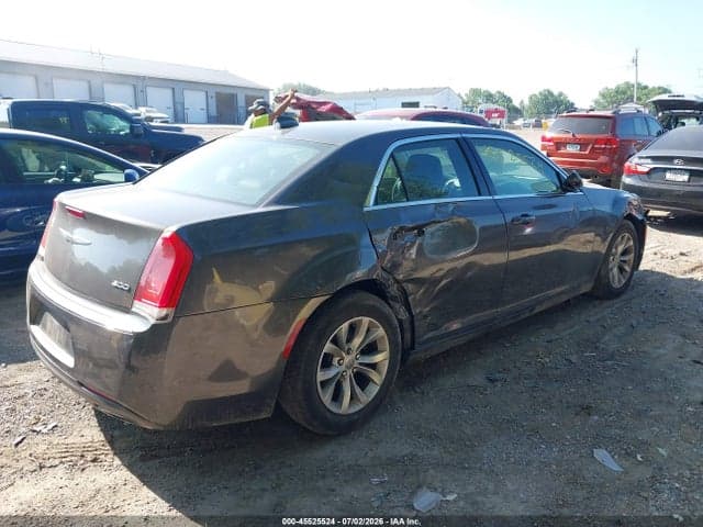 2018 CHRYSLER 300 TOURING 4