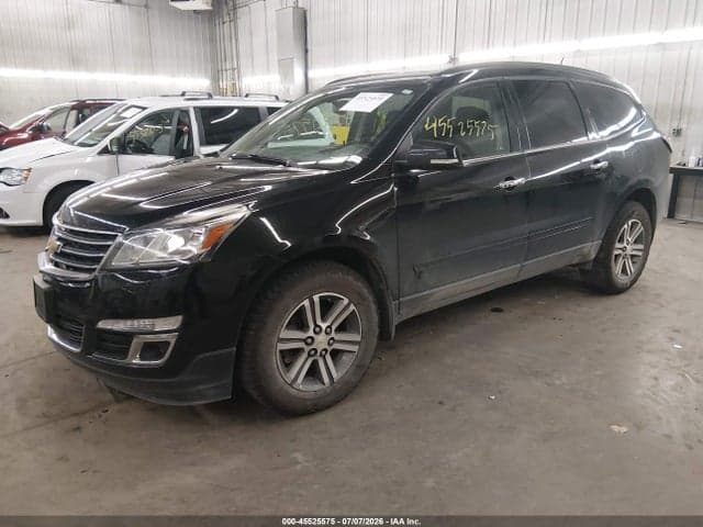 2017 CHEVROLET TRAVERSE LT 2