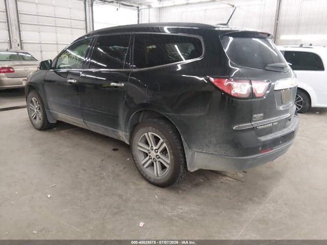 2017 CHEVROLET TRAVERSE LT 3