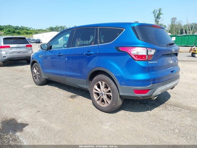 2017 FORD ESCAPE SE 3