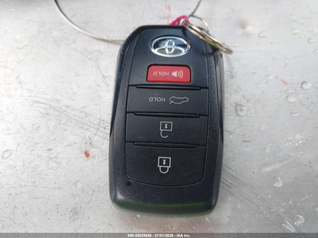 2024 TOYOTA COROLLA SE 11