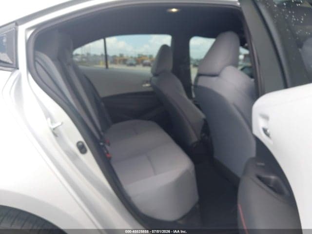 2024 TOYOTA COROLLA SE 8