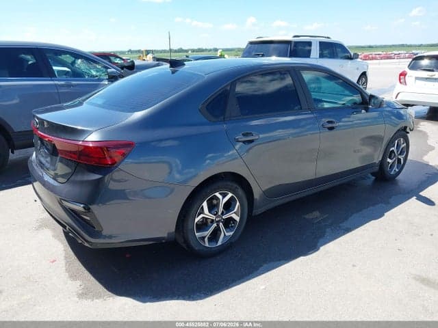 2021 KIA FORTE LXS 4