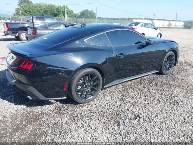 2025 FORD MUSTANG ECOBOOST FASTBACK 4
