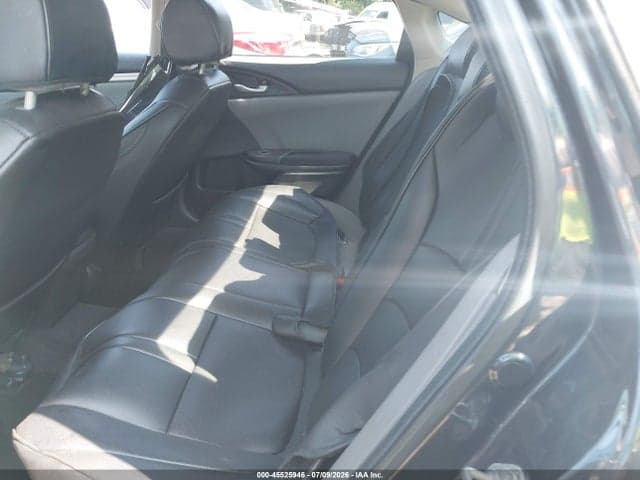 2018 HONDA CIVIC EX 8