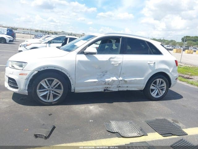 2017 AUDI Q3 2.0T PREMIUM 6
