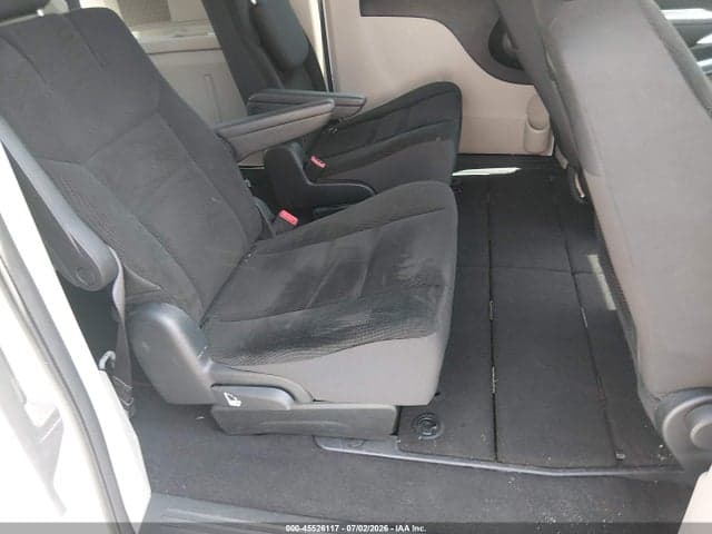 2017 DODGE GRAND CARAVAN SE 8