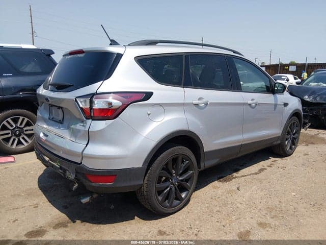 2018 FORD ESCAPE SE 4