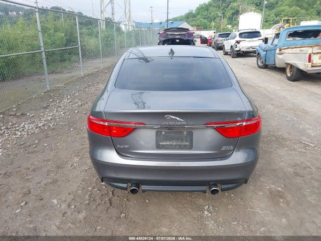 2017 JAGUAR XF 35T PRESTIGE 17