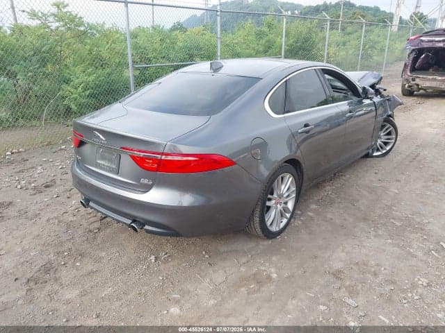2017 JAGUAR XF 35T PRESTIGE 4