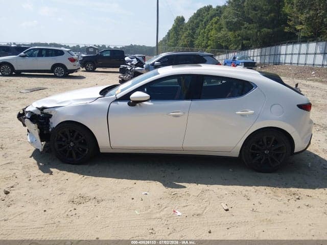 2022 MAZDA MAZDA3 PREMIUM 15