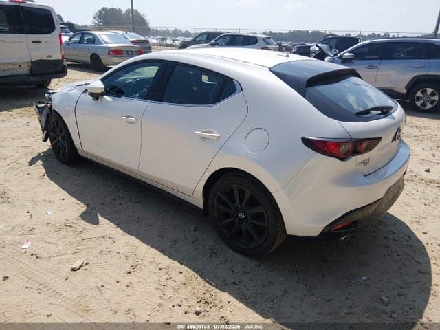 2022 MAZDA MAZDA3 PREMIUM 3