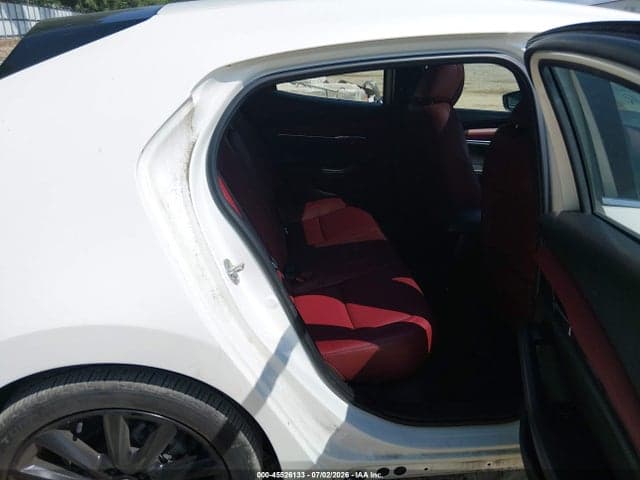 2022 MAZDA MAZDA3 PREMIUM 8